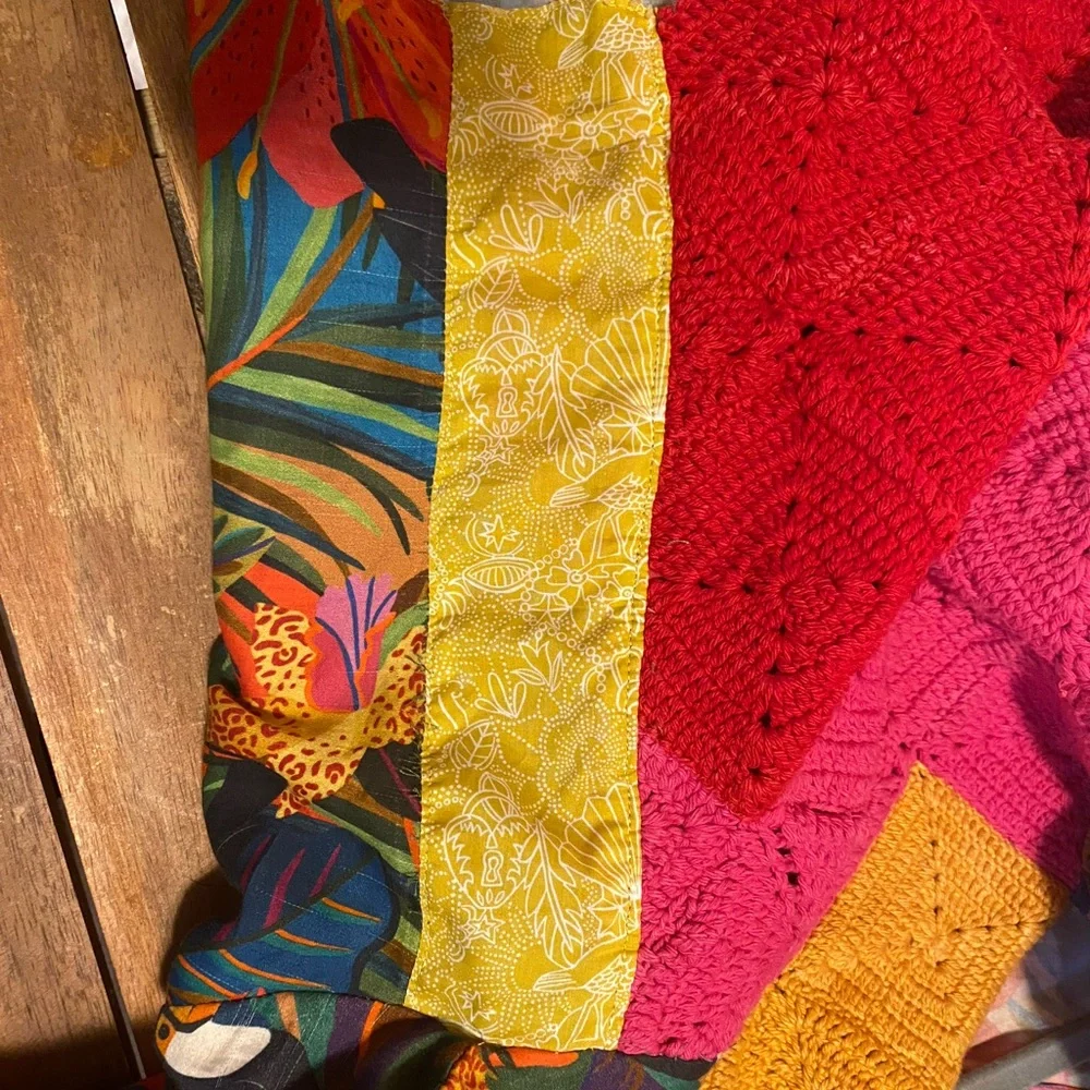 FARM Rio Multicolor Crochet Blouse - Picture 5 of 8